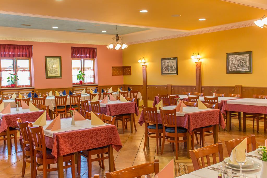 Guesthouse Beno Starše Екстериор снимка