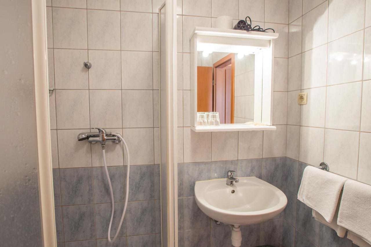 Guesthouse Beno Starše Екстериор снимка