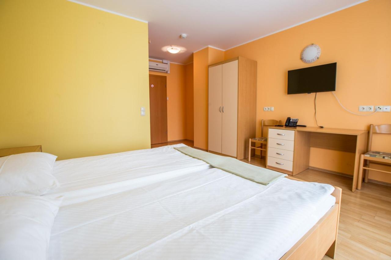Guesthouse Beno Starše Екстериор снимка
