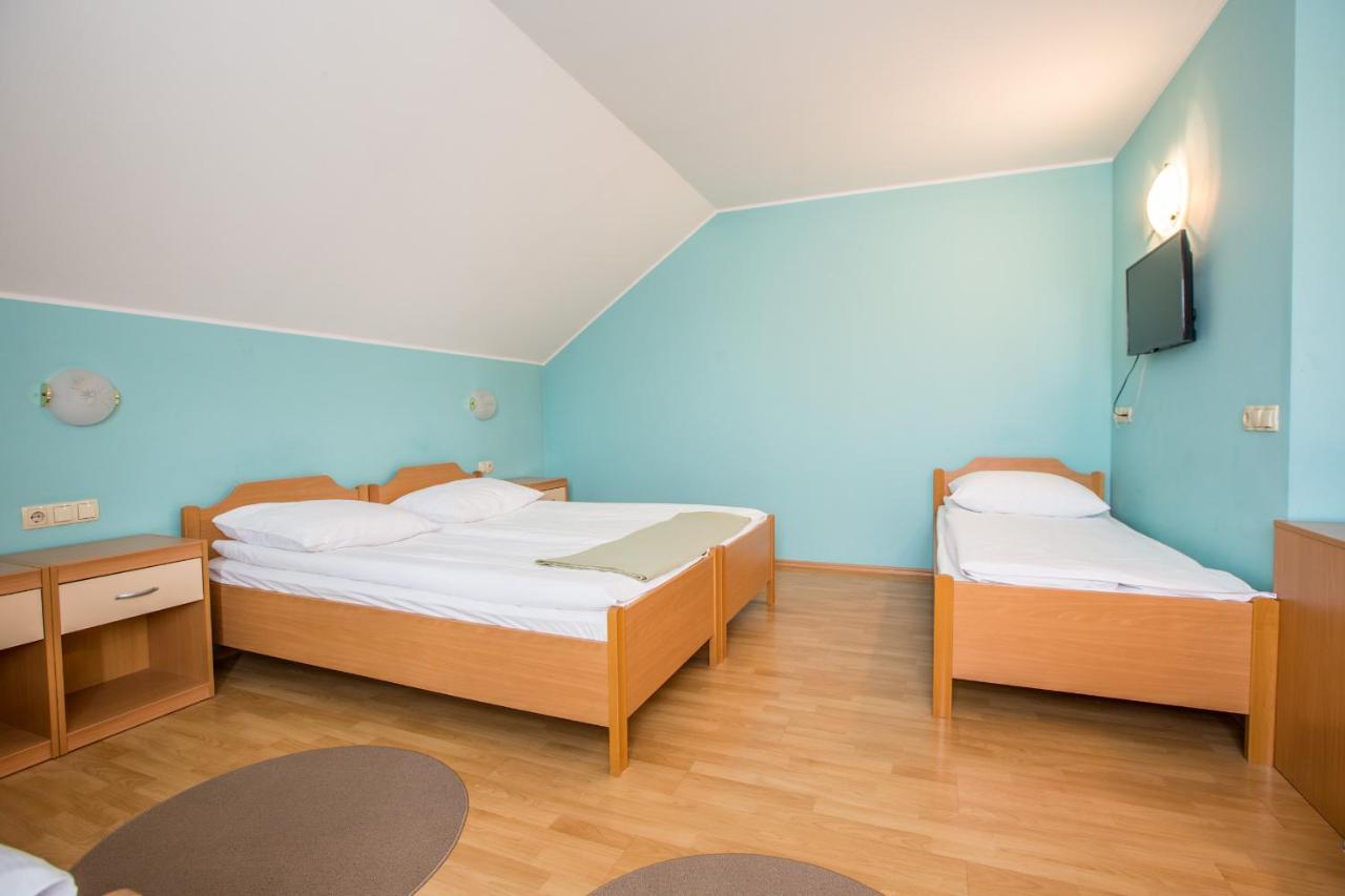 Guesthouse Beno Starše Екстериор снимка