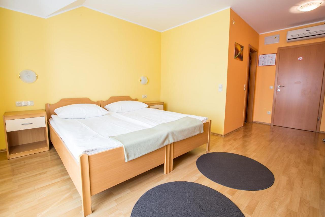 Guesthouse Beno Starše Екстериор снимка